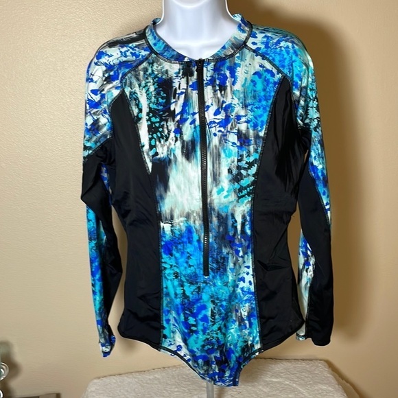 SWIM Suit Size 2XL - Picture 1 of 9